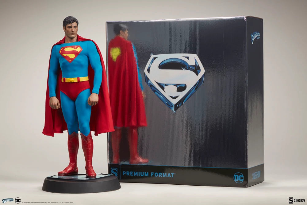 SUPERMAN Premium Format by Sideshow Collectibles