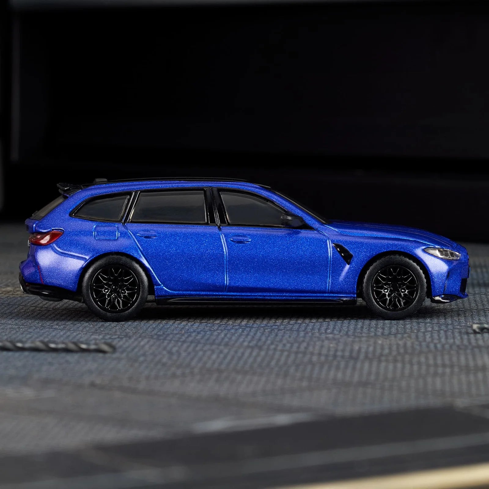 Hot Wheels Elite 64 BMW M3 Touring (Blue)