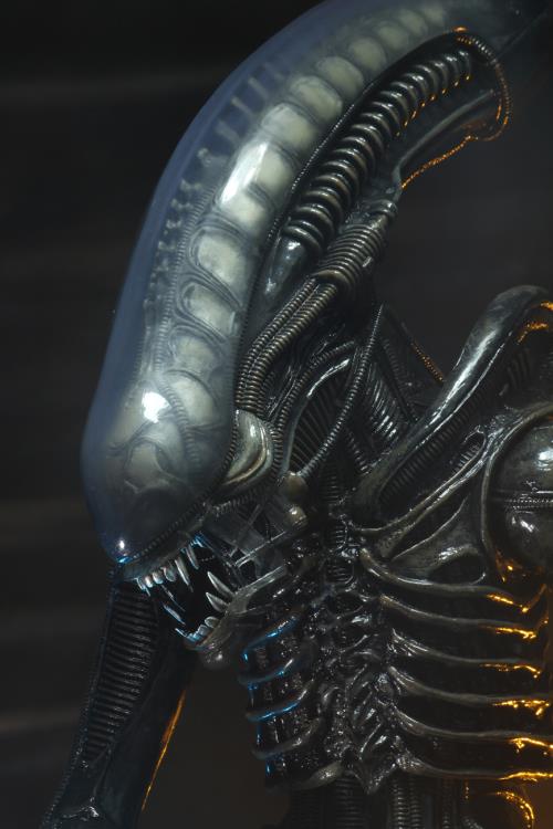 Alien 40th Anniversary Big Chap 1/4 Scale Action Figure