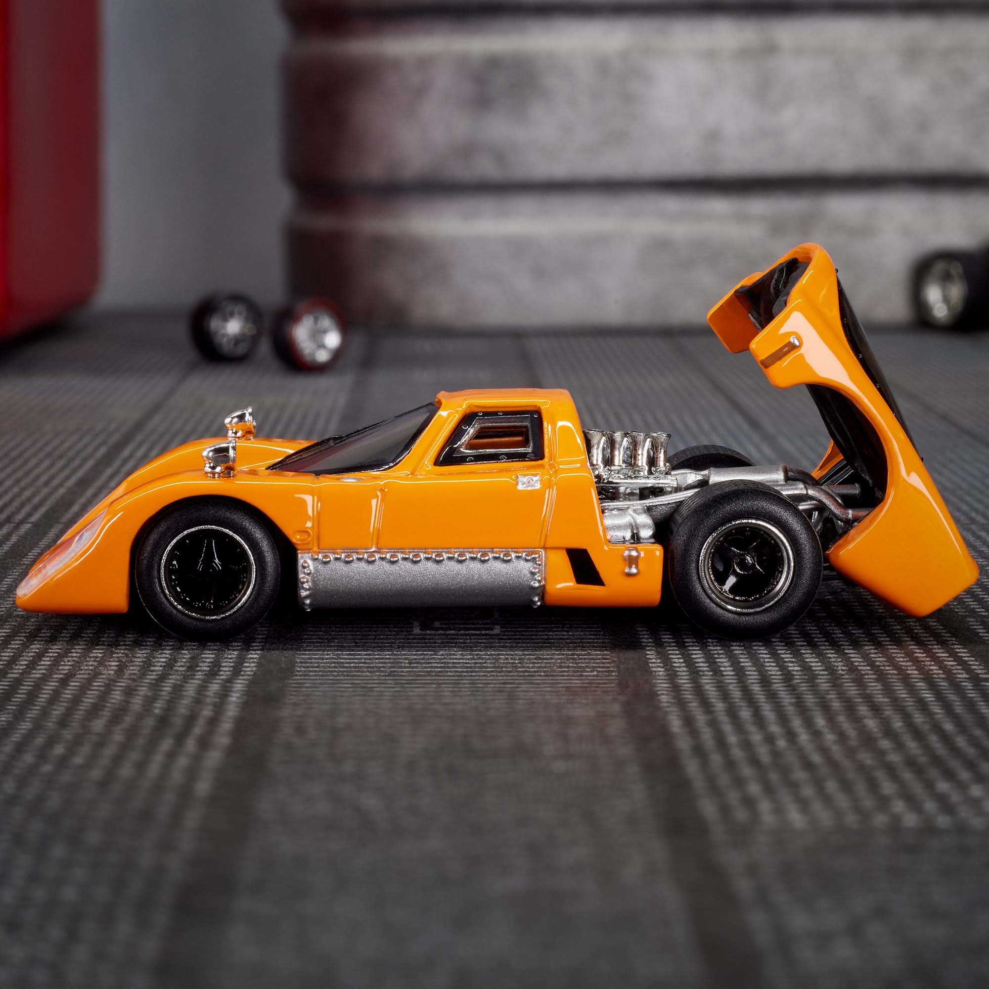Hot Wheels Elite 64 McLaren M6GT Creations Exclusive