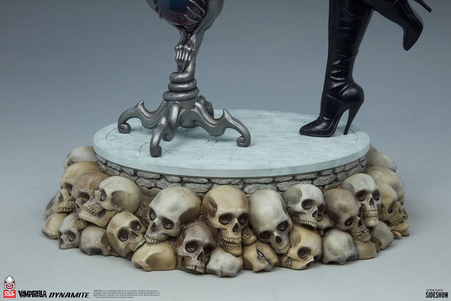 Vampirella 1:3 Scale Statue by PCS