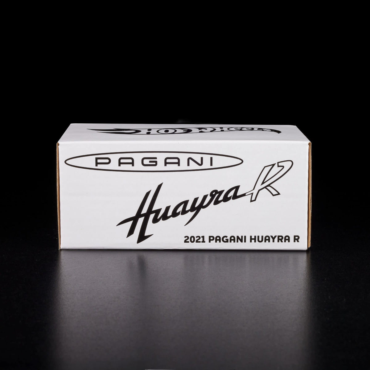 Hot Wheels RLC Exclusive ’21 Pagani Huayra R (Pearl Silver)